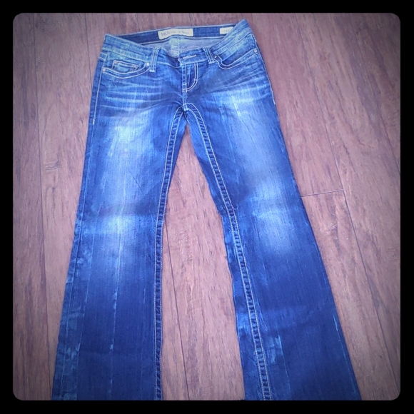 Jean - Picture 1 of 3